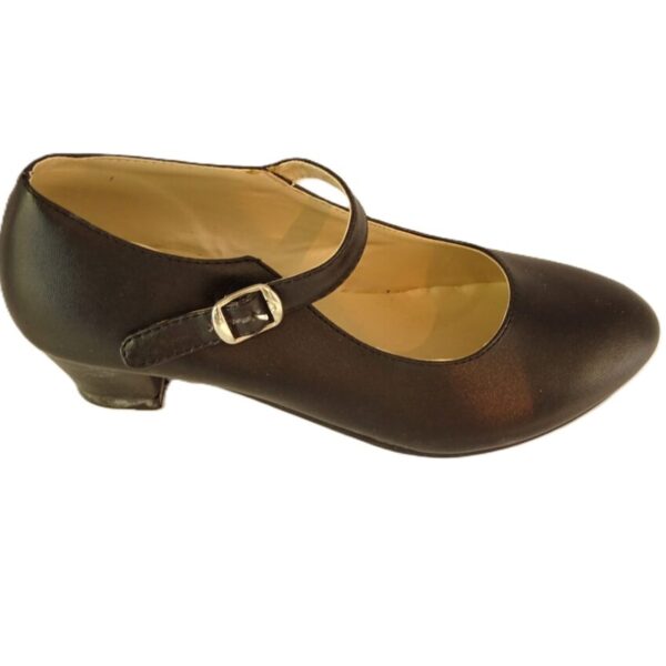 Schoenen met hak in diverse kleuren