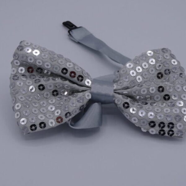 Strik met pailletten