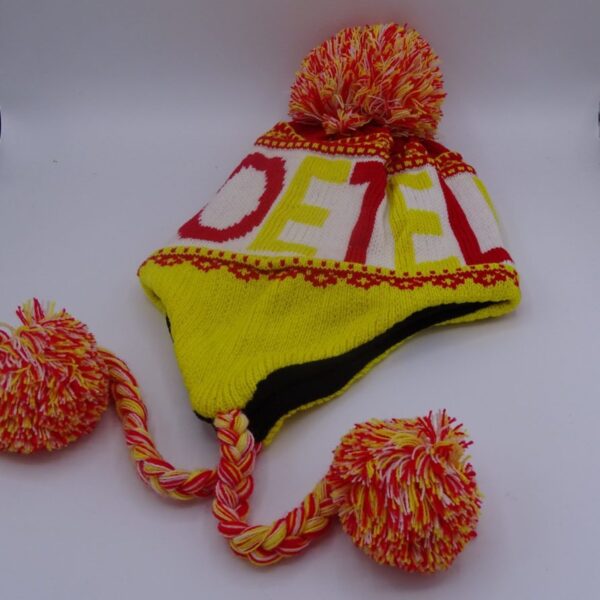 Gebreide muts met Oeteldonk rood wit geel