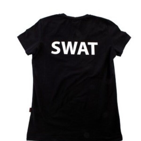 zwart shirt met tekst swatt