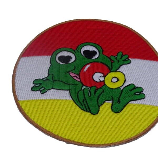 Embleem Oeteldonkse baby met eigen opdruk