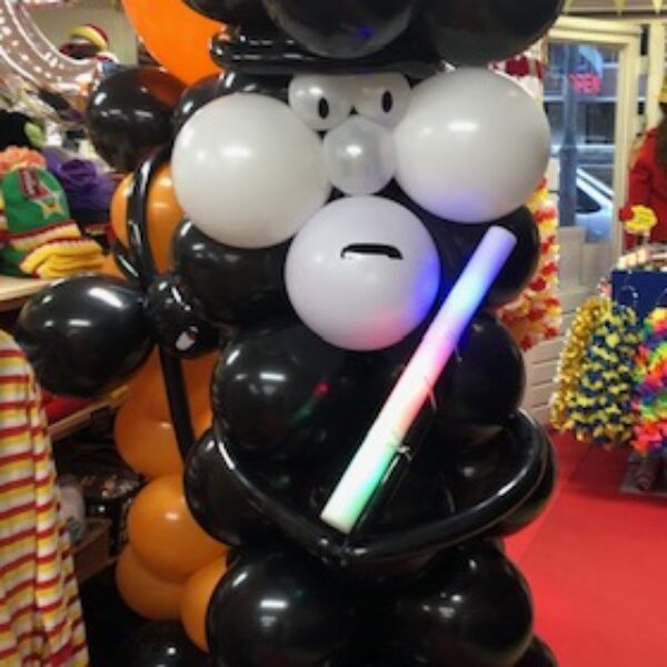 Ballon pilaar Halloween heks