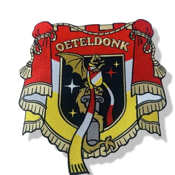 Rug embleem Oeteldonk vaandel draak