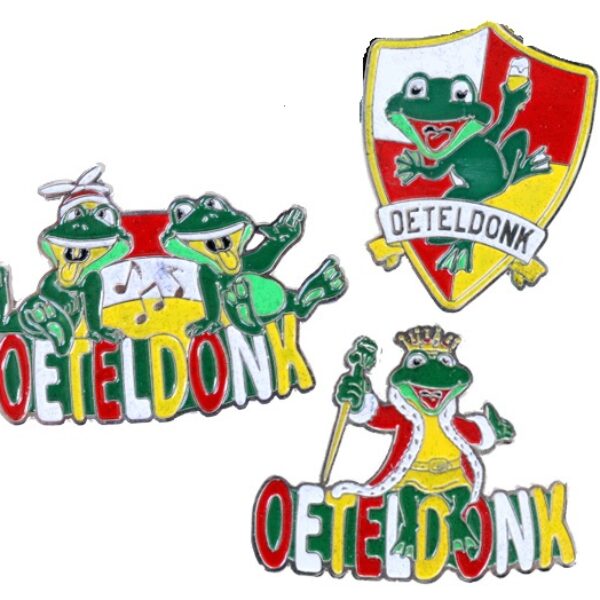 Broches Oeteldonk met kikkers