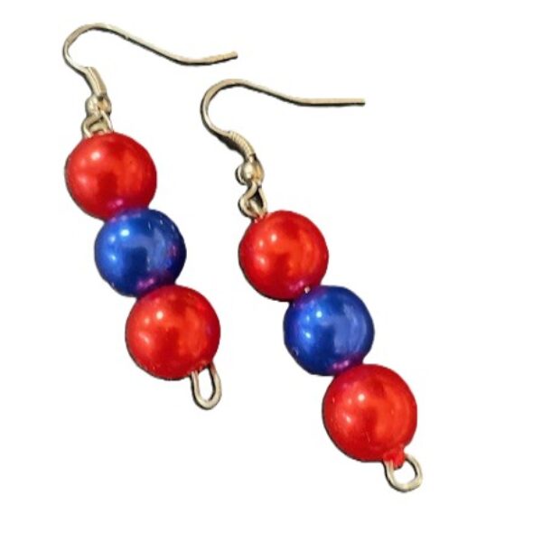 Parel oorbellen rood blauw