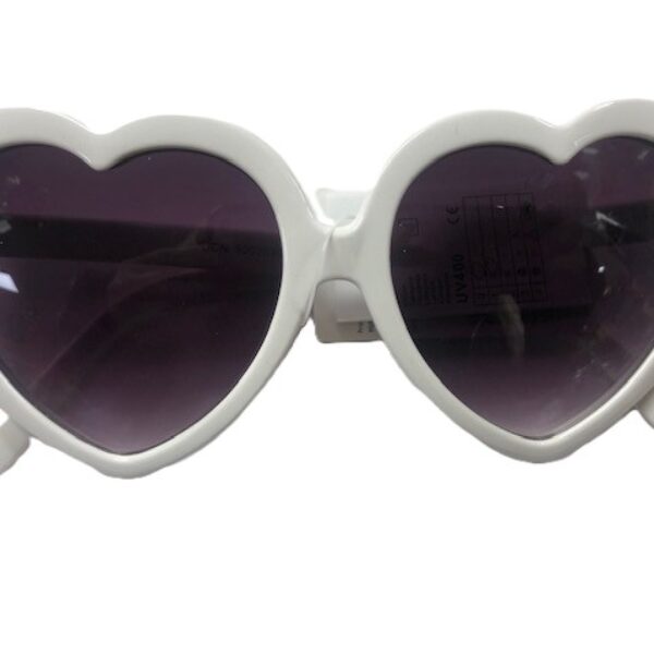 Zonnebril hartjes wit