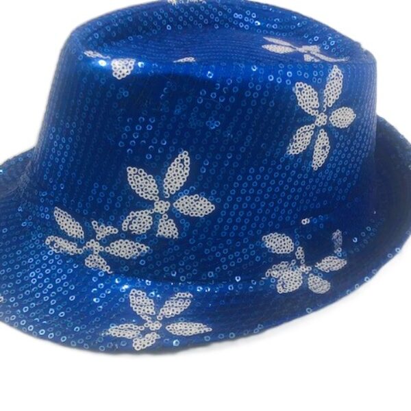 Hoed paillet blauw met witte paillet bloemen
